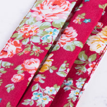 Load image into Gallery viewer, Tilda Fabric - Shirly Red